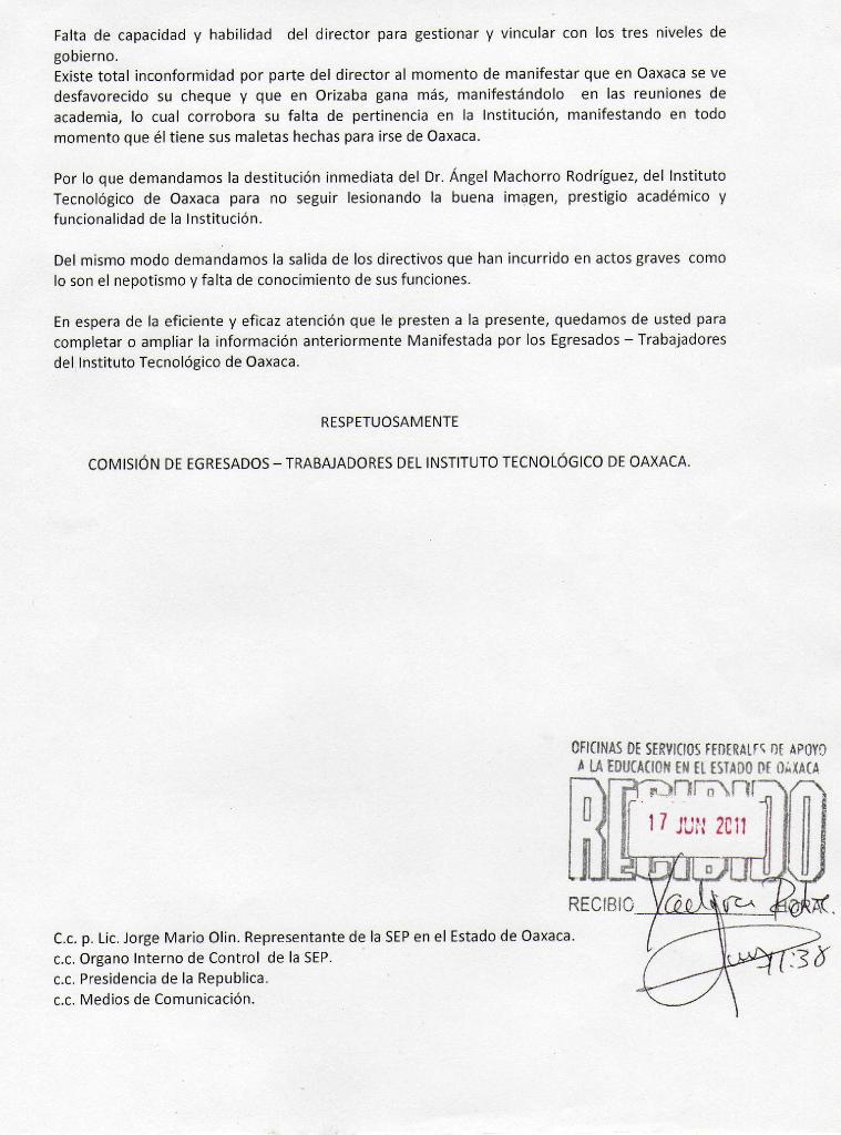 TecOaxaca's tweet photo. Sr. @LujambioAlonso y Sr. @SalvadorVegaC no se olviden de lo que esta pasando en #oaxaca: http://t.co/9FGtqmc , http://t.co/TbXRbIZ