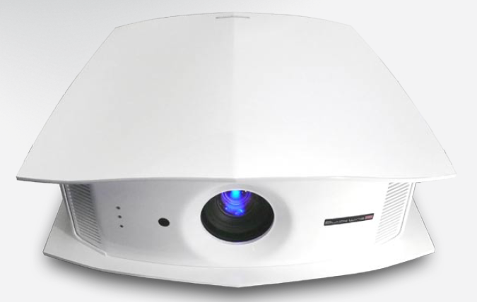 jayveetech's tweet photo. Cineversum Announces Limited Edition CineVersum White Glass Blackwing projector. http://t.co/8j8gHzQ http://t.co/YIeKaey