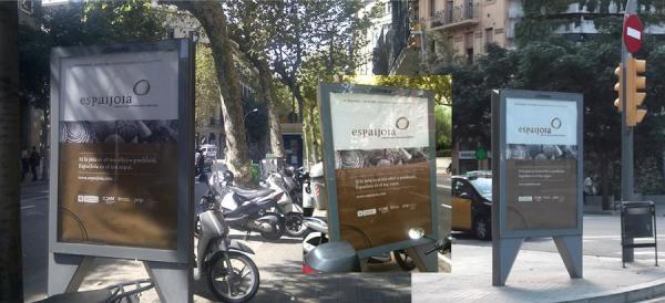 EspaiJoia's tweet photo. Espaijoia sale a la calle !!! http://t.co/gVppTb7