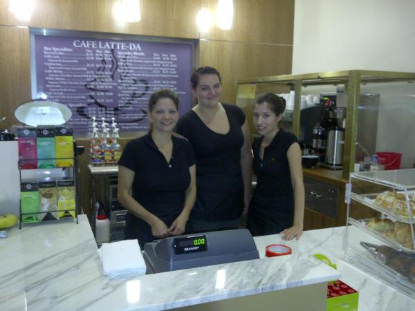 cafelatteda's tweet photo. Our Pasadena location is now open come and visit our remodeled cafe, mention twitter for a free coffee. http://t.co/PbpAQTg