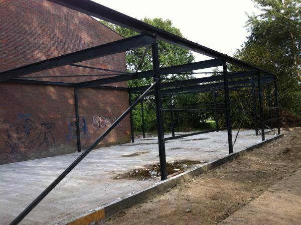 rhcentre's tweet photo. De bouw van de nieuwe groepszaal in Appelscha is in volle gang! Hier kun je terecht voor o.a. B-kick, Zumba & FunXtion! http://t.co/MinYvhM
