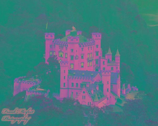 FrankMerfort's tweet photo. So habe Fotos vom Schloss Hohenschwangau auf meiner Webseite hinzugefügt. http://t.co/SWkNVmD