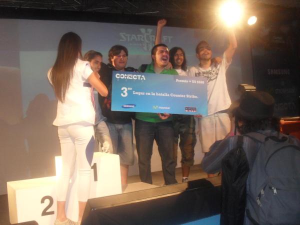 vitoxmh's tweet image. Tercer lugar en Counter Strike en #conecta2010