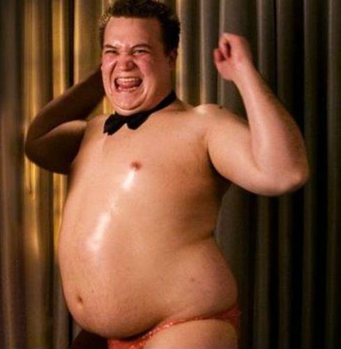 lol , <a href="/OnMy_PRETTYshit/">who dat ?? nae (:</a> , he remind me of them dudes on <a href="/WooMe/">WooMe</a> ! lmaoo !