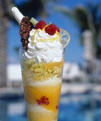 RitzCarlton's tweet photo. Ice cream for lunch? This treat is a favorite with our guests all day long. http://t.co/7t4aNMUg