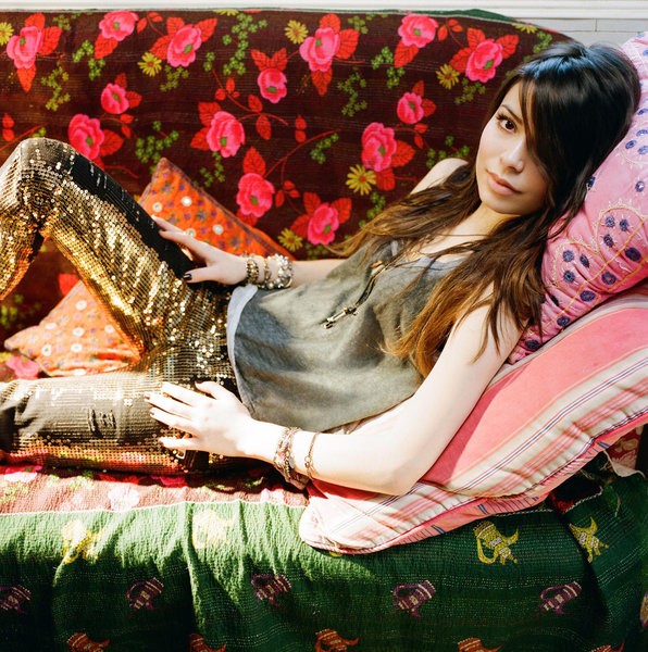 KendallSl0ve's tweet image. @MirandaCosgrove in #highmaintenace