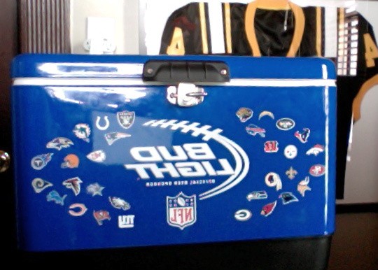 Giving away this cooler filled with 4 Jock t-shirts and two large Papa Johns pizzas!
