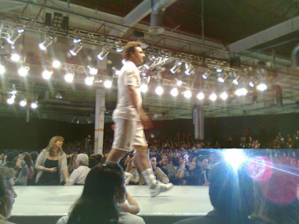 cassioreis's tweet photo. Obrigado! Abrax RT @TonLeoncio Vc mandou mto bem no @OscarFashion 2011 CassioReis #OFD2011! Simpatico pakas !!! http://t.co/dXCpGCwm