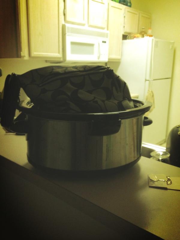 yankeebelletori's tweet image. I think @Wagon54 would like me to bring home my crockpot. #subtleclues