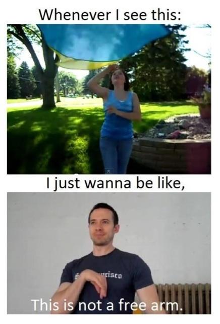 reve_lex's tweet image. #freehands #colorguardproblems