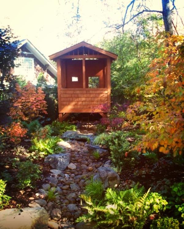 Gardenatl's tweet photo. #architecture #treehouse
#green #landscape #gardens #woodland #fallcolor http://t.co/s7ynxzLm