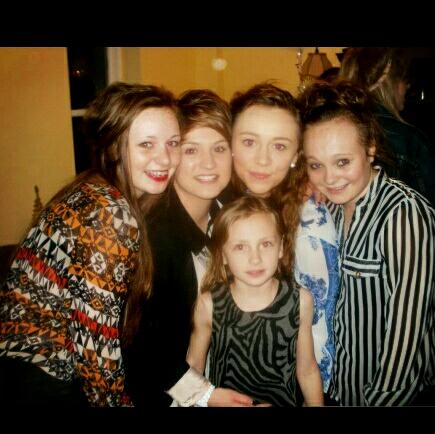 JessHarrison18's tweet photo. Best Sisters xxx @miahfox @MolliHarrison @Mikala_Harrison http://t.co/2sSqmbZX
