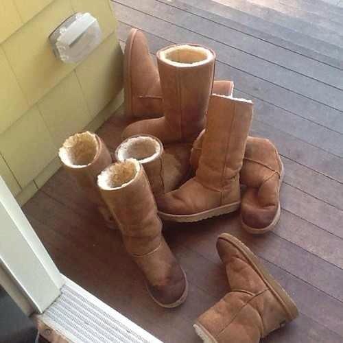 nabeelmirza26's tweet image. #BasicBitchProblems