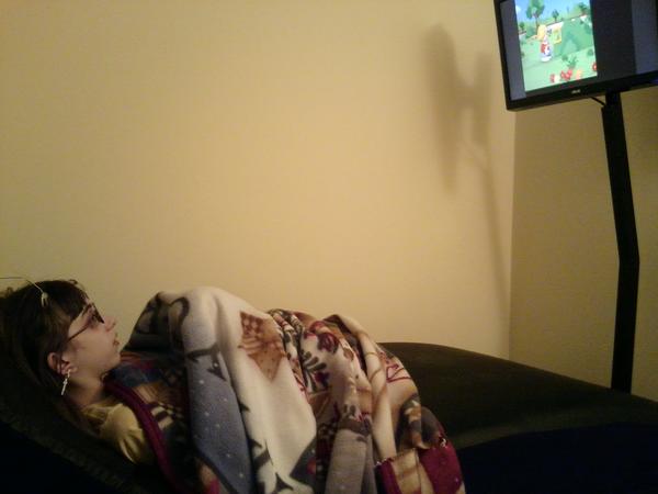 AutismWarriorNY's tweet image. #Braincore session 45 part 2 .. she picked a movie =o)