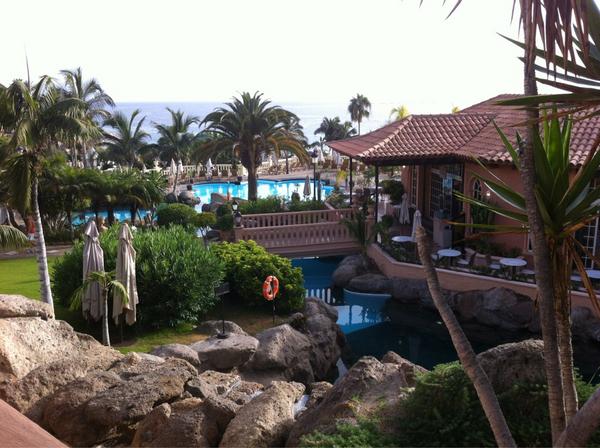 ioanacrisan's tweet photo. http://t.co/cS44Eo32