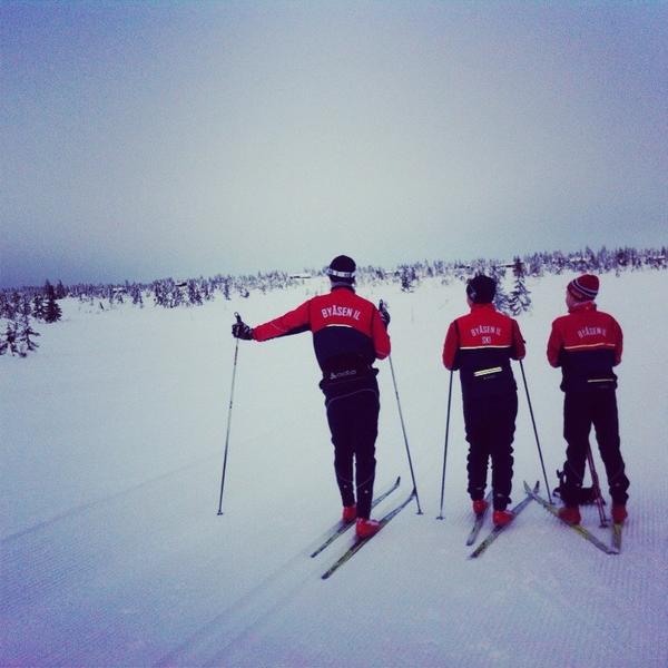 Den som leter finner tilslutt snø @sjusjøen