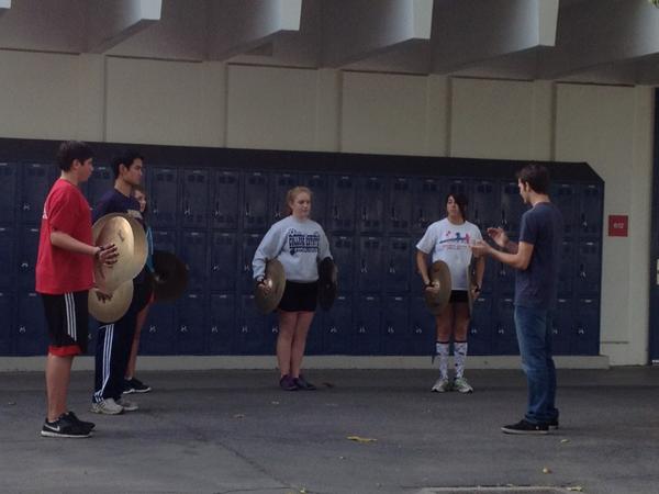 Losaldrumline's tweet photo. Cymbals doing their thing-Drum-A-Thon! http://t.co/OQRpMEab