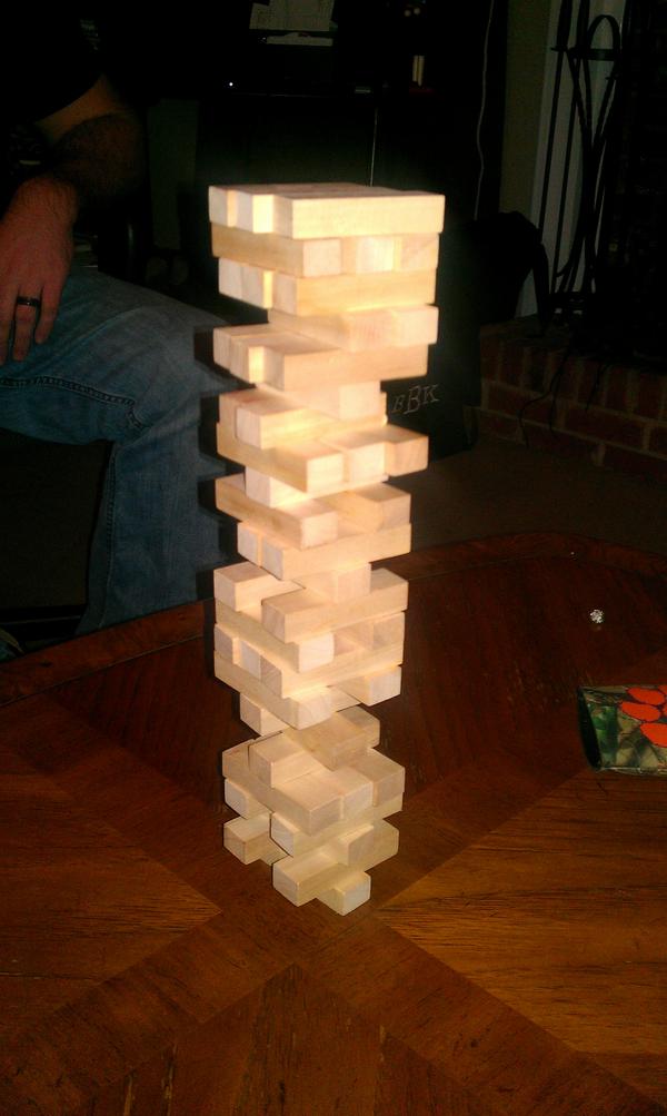 cobrapitcher12's tweet image. Highest jinga game ever, #drinkingfun