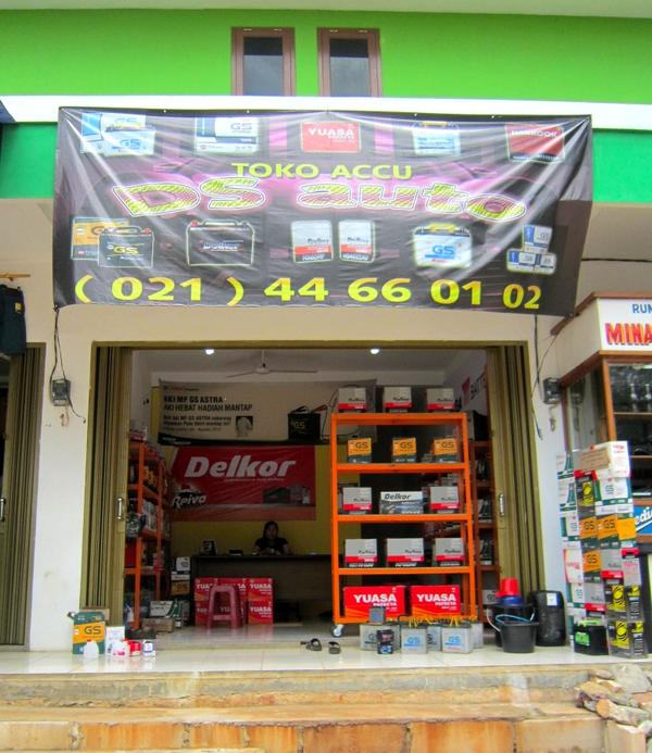 Salam kenal @pakarretweet Kami adalah toko accu yang beralamat di Jalan Joglo Raya 38c. hubungi kami di (021) 44660102