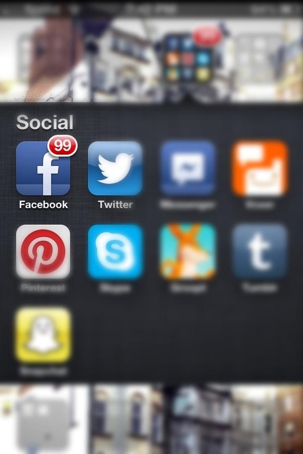 lemmanade91's tweet image. Dang it. Every time. #pictureuploads #notificationoverload