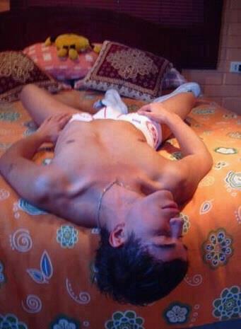 WilliamsWhithe's tweet image. creen que duermo feo..