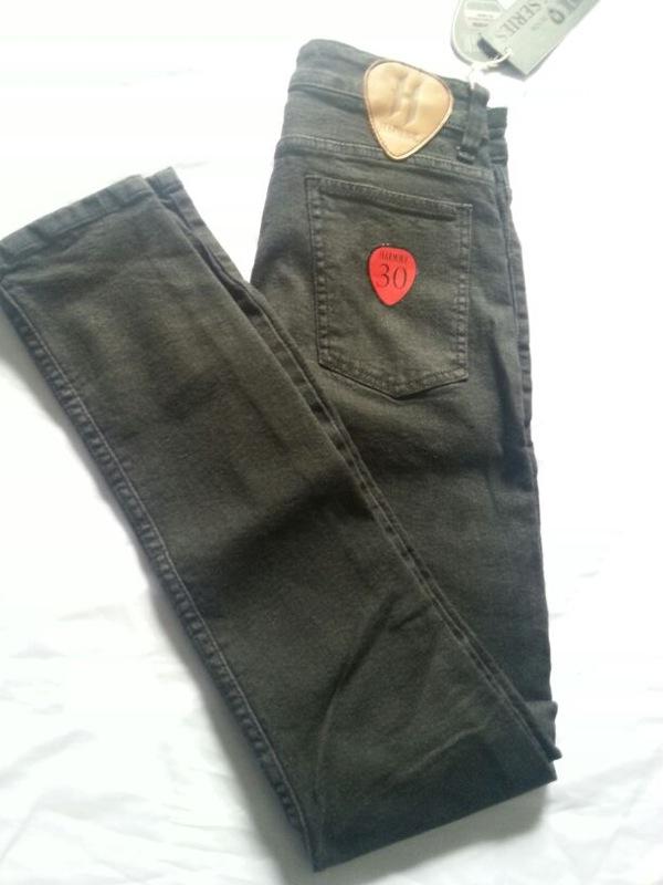 RT <a href="/cellakotak/">cella kotak</a>: RT <a href="/harmonic_cloth/">HARMONIC ROCK</a>: Shabby Shield | size 28 - 30 - 32 - 34 | 300k #HRMNCdenim