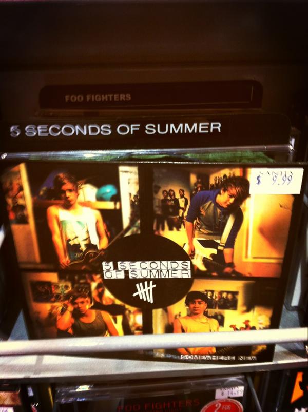 Luke5SOS's tweet image. saw this in a shop :)
what a rip off...