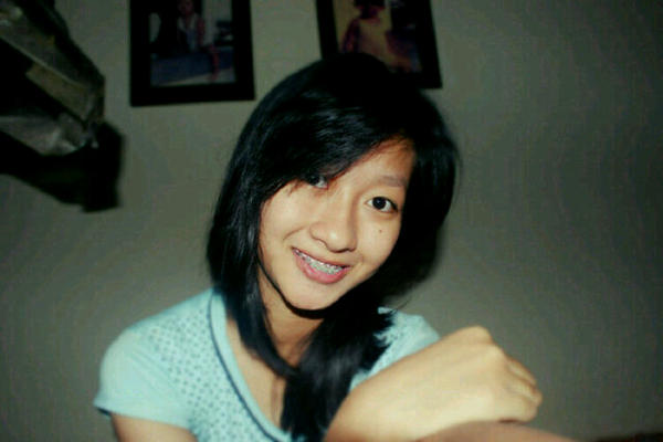 emirmireslm's tweet image. #adminpict ini admin2 gue rafika ahahha jelek -____-