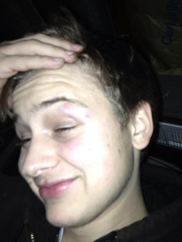 JohnnyBananas88's tweet image. Got my ass beat #lol #30yearoldman