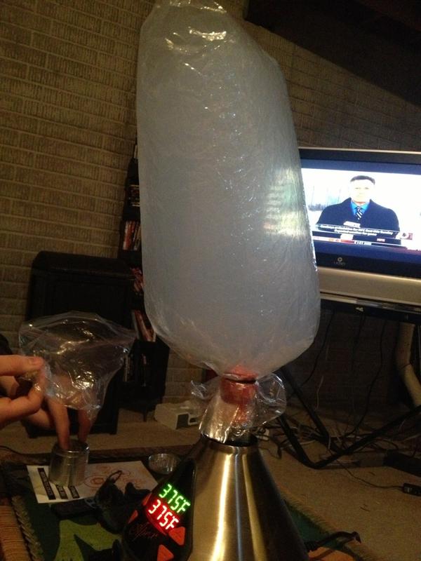 Bud_Brother's tweet photo. Volcano vape getting me stoned http://t.co/xfmnNDaP