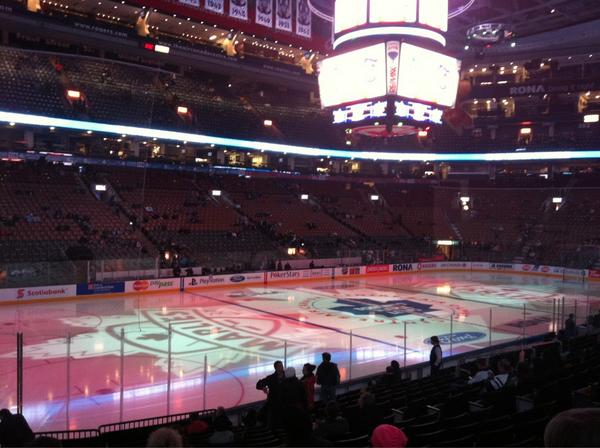MC_Cmac's tweet photo. Lets go maple...uh...marlies! #imisshockey #guessthisisthenhl http://t.co/V5fXq0p4