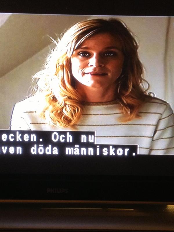 LittleMandina's tweet photo. Haha! byter kanal,ser en film om en Pernille. tycker hon ser lite ut som Pernilla. Är den om nilla? @NiclasWahlgren http://t.co/twE5EvGM