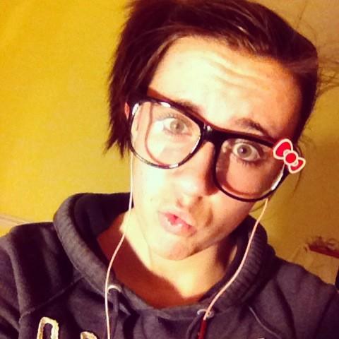 luvvbugg343's tweet photo. Facetime with @Meeeeeeks_  🎀 http://t.co/fEqHpfSd