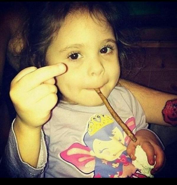 FunnyPicsDepot's tweet photo. #Rt If her parents need to be slapped http://t.co/KElQKlsb
