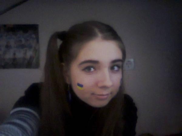 star_vlada's tweet photo. Справжня фанатка!:)) http://t.co/6sdQTGJf