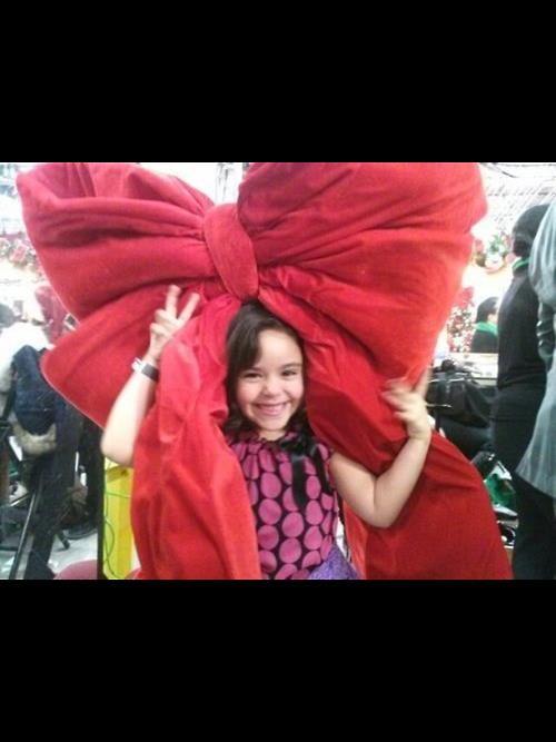 Humor5H's tweet image. Seguindo os passos da irmã.