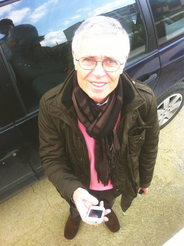 FioFrancy's tweet photo. @raffaelecastal3 
Sempre sorridente !! :) <3 http://t.co/8IE9nikq