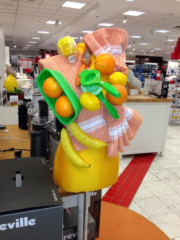 n0angela's tweet image. What on earth is this? #mallproblems #macys #weirdmarketingtactics