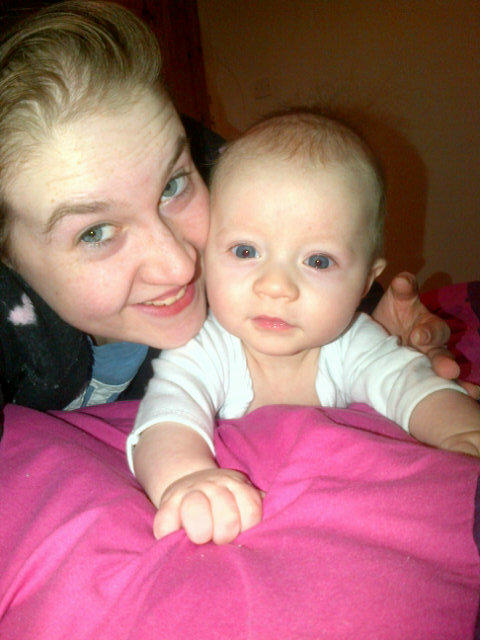 lilharry2012's tweet photo. He's getting so big too fast! http://t.co/qtDeiSdH