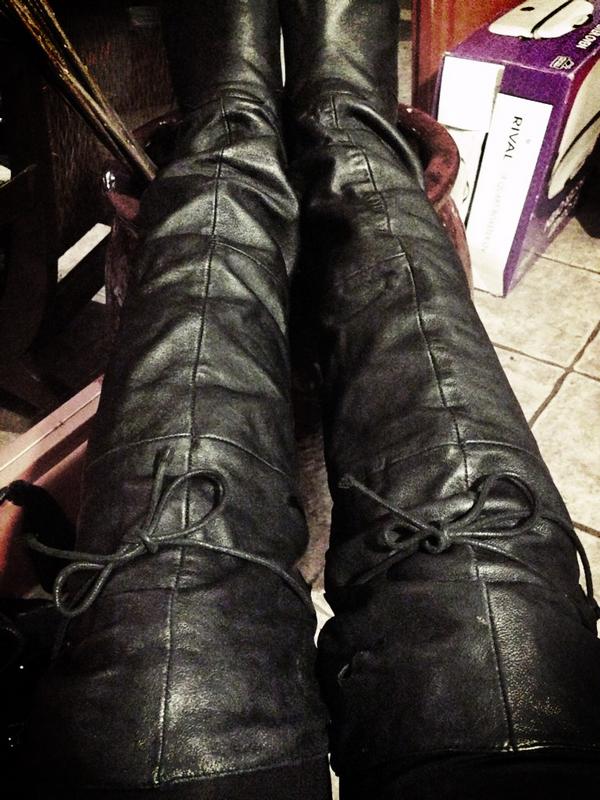 aliaxlina's tweet image. these boots have reached their end 😩 #3yearstogether