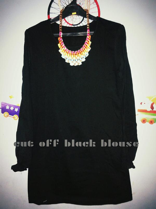 CU_SHOP's tweet photo. Cut off black blouse http://t.co/TLPAsQXb