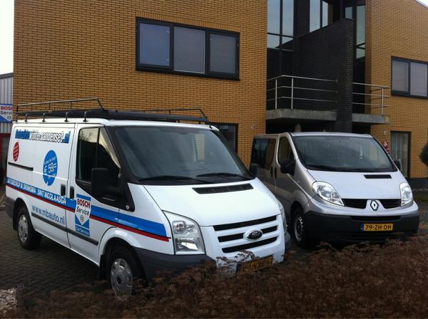 MaxBrinksma's tweet image. #Huurbusje nodig? Diverse bussen te huur, dubbele cabine, 9 persoons, enkele cabine, personenauto's enz. Vanaf€ 29,-