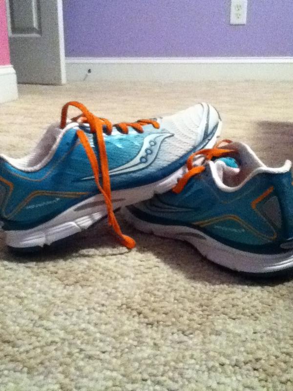 3RunRunRun's tweet image. New track shoes. Sooo ready for track to start!! #track #yesplease #tracklife #