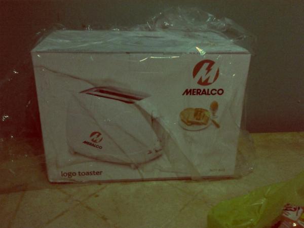thirdysmom's tweet photo. I always thank Him for bringing me closer to my #PapaBonete 's relative, #DaddyFred , thank you for the gift :) http://t.co/dFtLQHvm