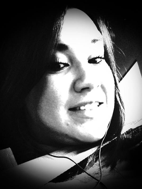 devonmarie021 tweet picture