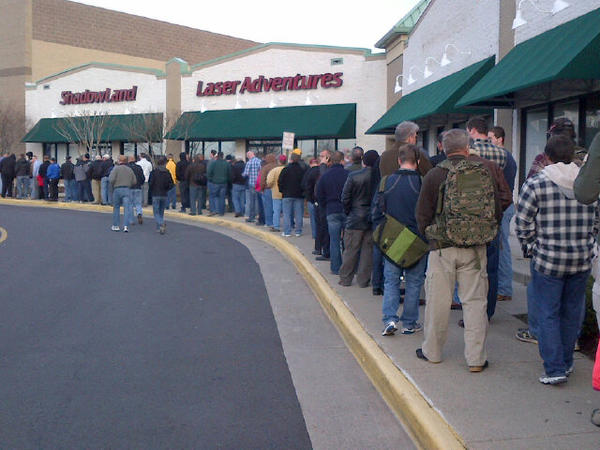 Blockbuster Gun Show With Humongous Crowds