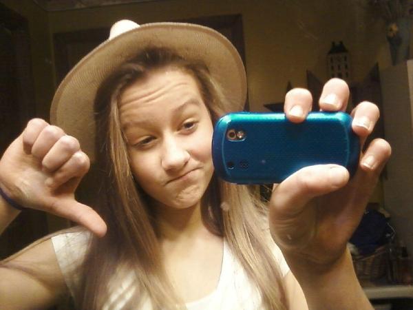 SavvvB___'s tweet photo. She thinks she's cool... 😂😂😂😂 @jordan_letcher http://t.co/uToCWyTP