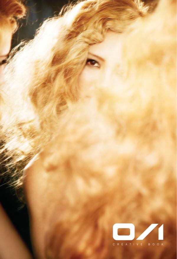 [PIC][06-12-2012]Hình ảnh mới của HyoYeon từ cuốn sách thời trang "0/1creativebook" A_Q-8HpCYAAJEYH