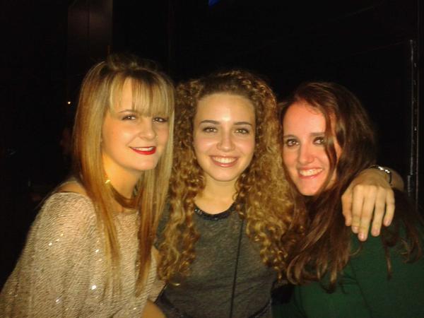 IsabelSanB's tweet photo. @_marialozano_ @_martamartinez_ go party dancersssss http://t.co/eU0Di2Co