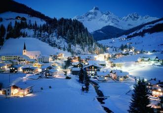 uralsib_krd's tweet photo. Если Вам не хватило средств на организацию новогодних каникул-Банк УРАЛСИБ всегда рад оказать финансовую поддержку! http://t.co/rSZ1d9NI